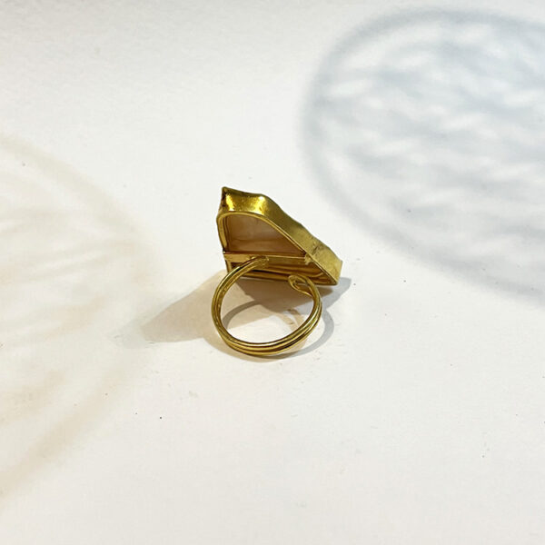 MOTHER OF PEARL ADJUSTABLE RING - Image 2